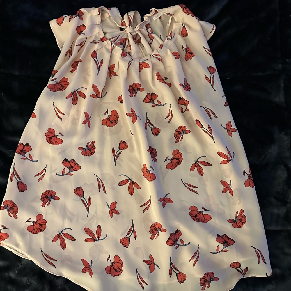 Lauren Conrad blouse